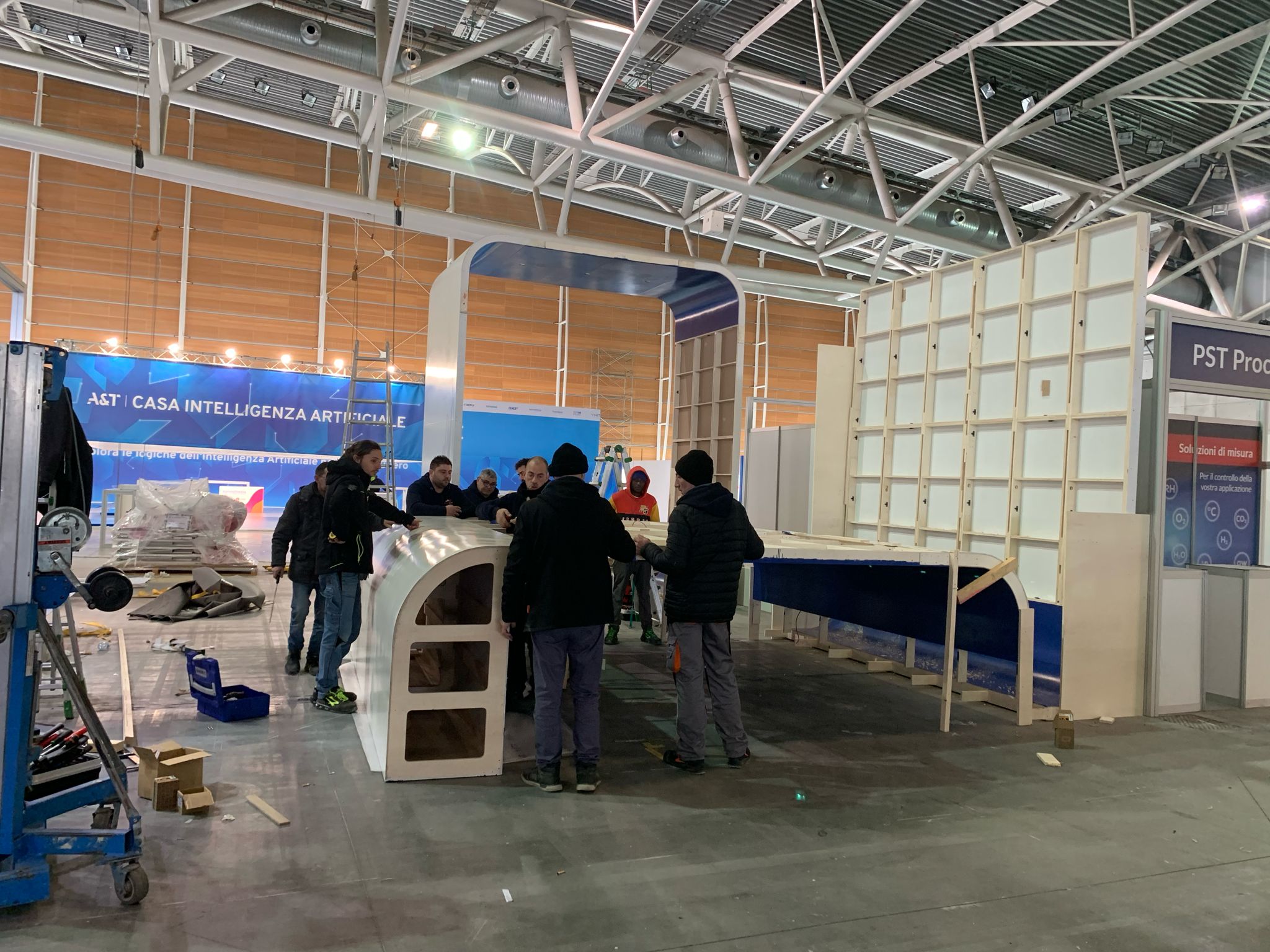 Squadra A&R al lavoro